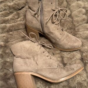 Women’s Suede Ankle Boots - Size 9